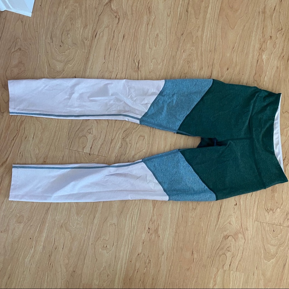 Outdoor voices tech leggings